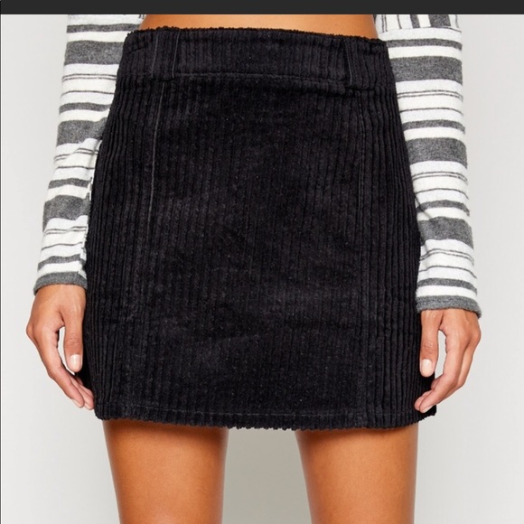 Sadie & Sage Dresses & Skirts - Black skirt
